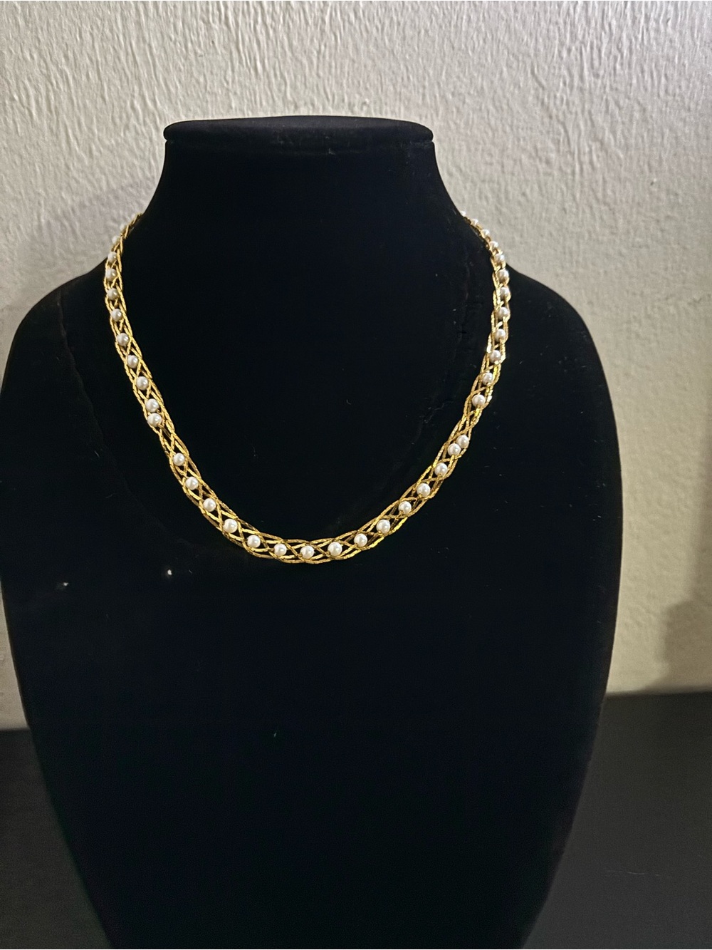 Vintage Avon Gold Braided Pearl Necklace 16" Woven Faux Pearl 80s